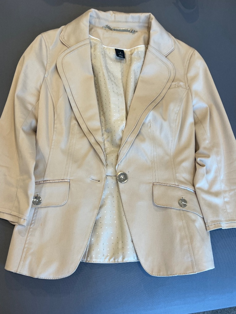 Black house White House market cream blazer